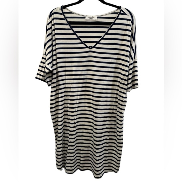 Carly Jean Los Angeles Dresses & Skirts - Carly Los Angeles nautical striped sailor t-shirt dress size XL GUC